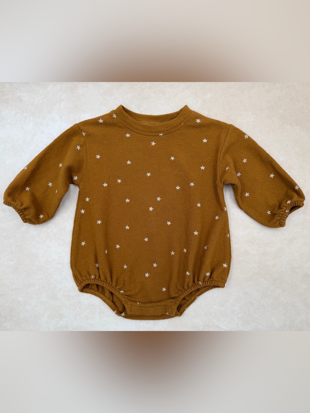 New Rylee + Cru Brown Star-Print Romper